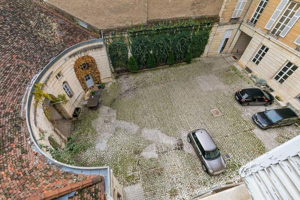 Le Hardi Apartment Dijon Bagian luar foto
