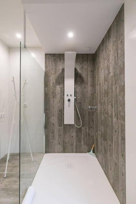 Le Hardi Apartment Dijon Bagian luar foto